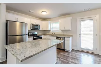 6850 Sawnee Terrace, Gainesville, GA 30506 - Photo 3