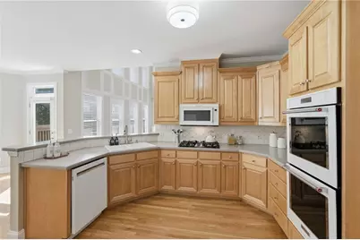 6745 Preston Glen Drive, Alpharetta, GA 30005 - Photo 11
