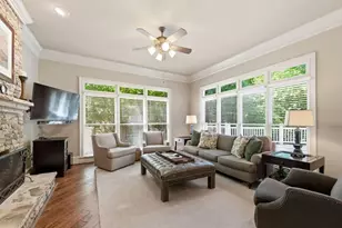 348 Aviemore Ln, Suwanee, GA 30024 - Photo 13