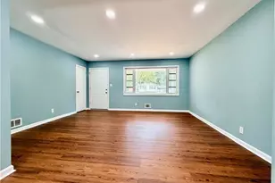 4707 City View Dr, Forest Park, GA 30297 - Photo 7