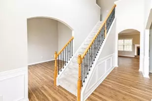 1038 Island View Ct, Buford, GA 30518 - Photo 5