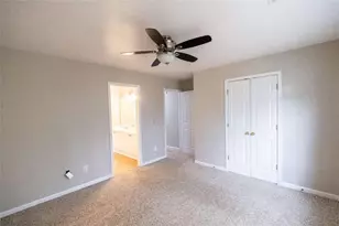 1038 Island View Ct, Buford, GA 30518 - Photo 23