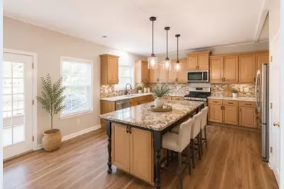 1038 Island View Court, Buford, GA 30518 - Photo 3