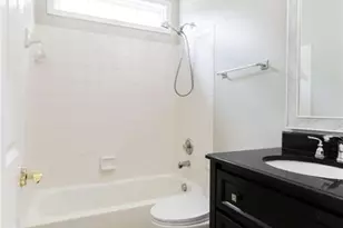 1038 Island View Ct, Buford, GA 30518 - Photo 13