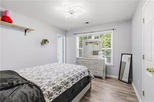 6870 River Island Cir, Buford, GA 30518 - Photo 29