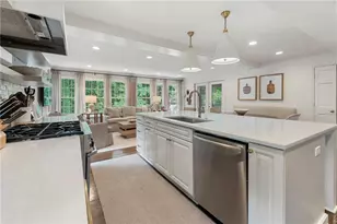 3092 Rhodenhaven Dr NW, Atlanta, GA 30327 - Photo 15
