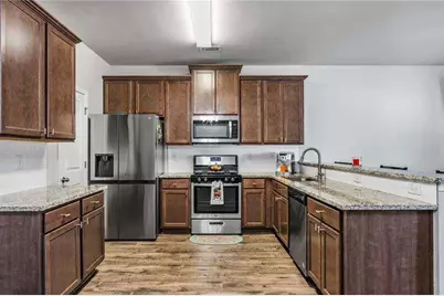 4765 Beacon Ridge Lane, Flowery Branch, GA 30542 - Photo 7