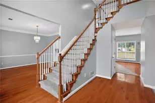 200 Essex Pl, Ellenwood, GA 30294 - Photo 5