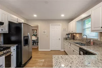 6011 Crabapple Way, Powder Springs, GA 30127 - Photo 17
