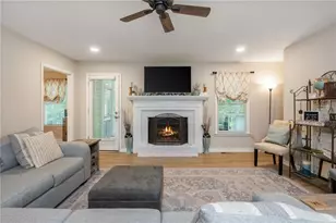 6011 Crabapple Way, Powder Springs, GA 30127 - Photo 7