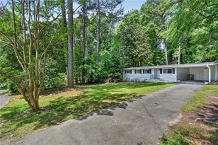 2462 Skyland Trail NE, Brookhaven, GA 30319 - Photo 3