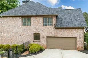 215 Lynwood Ct, Roswell, GA 30075 - Photo 77