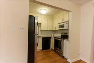 4266 Roswell Rd NE, Atlanta, GA 30342 - Photo 3