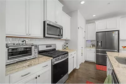1066 Lawanna Drive, Marietta, GA 30062 - Photo 11