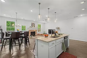 1066 Lawanna Dr, Marietta, GA 30062 - Photo 7