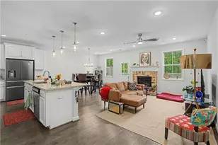 1066 Lawanna Dr, Marietta, GA 30062 - Photo 3