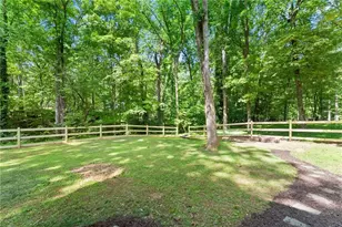 1476 W Lake Dr, Gainesville, GA 30501 - Photo 55
