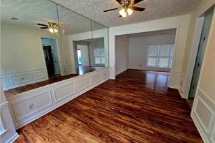 639 Stonebridge Loop, Lithonia, GA 30058 - Photo 15
