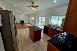 639 Stonebridge Loop, Lithonia, GA 30058 - Photo 21