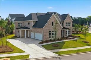 4300 Hawthorn Cir, Alpharetta, GA 30022 - Photo 3