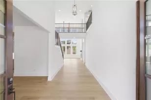 4300 Hawthorn Cir, Alpharetta, GA 30022 - Photo 11