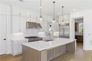4300 Hawthorn Cir, Alpharetta, GA 30022 - Photo 29