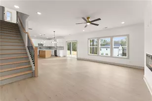 403 Magnolia Ave, Jefferson, GA 30549 - Photo 7
