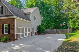 2137 Albert Jones Dr, Loganville, GA 30052 - Photo 5