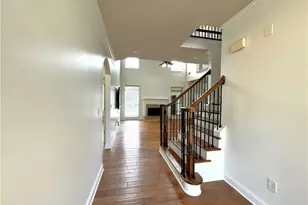 5195 Wickingham Ln, Suwanee, GA 30024 - Photo 7