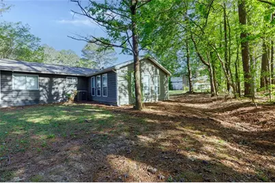 7085 Hania Drive, Fairburn, GA 30213 - Photo 7
