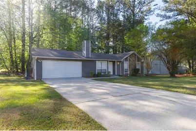 7085 Hania Drive, Fairburn, GA 30213 - Photo 3