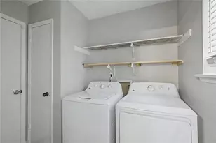 7085 Hania Dr, Fairburn, GA 30213 - Photo 21
