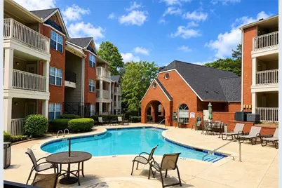2043 Chastain Park Court NE, Atlanta, GA 30342 - Photo 13