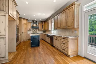 1215 Winborn Terrace NW, Kennesaw, GA 30152 - Photo 15