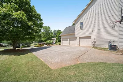 6405 Lake Trace, Cumming, GA 30040 - Photo 37
