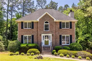1093 Wash Lee Dr SW, Lilburn, GA 30047 - Photo 1