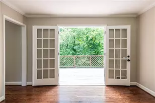 1093 Wash Lee Dr SW, Lilburn, GA 30047 - Photo 23