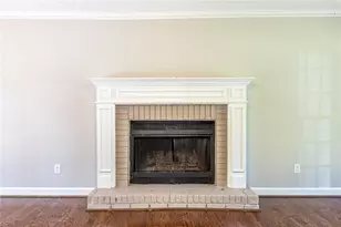 1093 Wash Lee Dr SW, Lilburn, GA 30047 - Photo 21