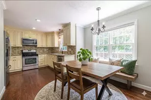 1093 Wash Lee Dr SW, Lilburn, GA 30047 - Photo 13