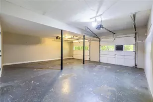 1093 Wash Lee Dr SW, Lilburn, GA 30047 - Photo 45