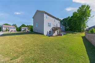 401 Hughes LN, Pendergrass, GA 30567 - Photo 27