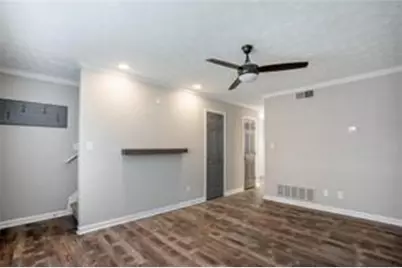 1235 Riverside Drive #C8, Gainesville, GA 30501 - Photo 9