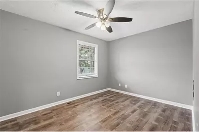 1235 Riverside Drive #C8, Gainesville, GA 30501 - Photo 11