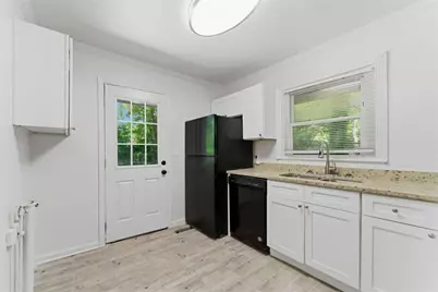 758 Dennis Drive, Forest Park, GA 30297 - Photo 9