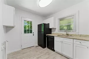 758 Dennis Dr, Forest Park, GA 30297 - Photo 9