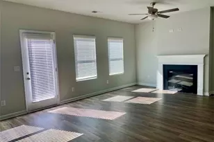 7439 Knoll Hollow Rd, Lithonia, GA 30058 - Photo 5