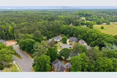 605 Crimsonwood Court, Powder Springs, GA 30127 - Photo 47