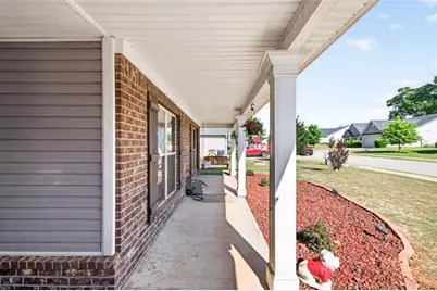 675 River Mist Circle, Jefferson, GA 30549 - Photo 3