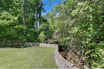 1942 Kenwood Road SE, Smyrna, GA 30082 - Photo 35