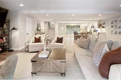 1722 Woodcliff Court NE, Atlanta, GA 30329 - Photo 11